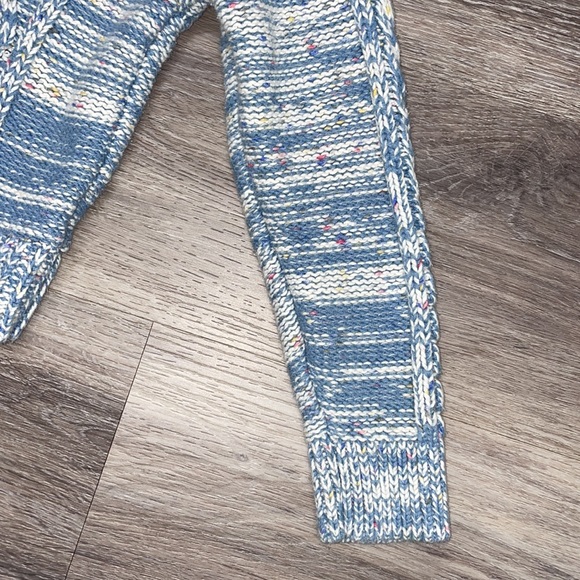 Girls Gap Sweater - Picture 5 of 12